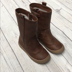 Cat and Jack brown boots size 8